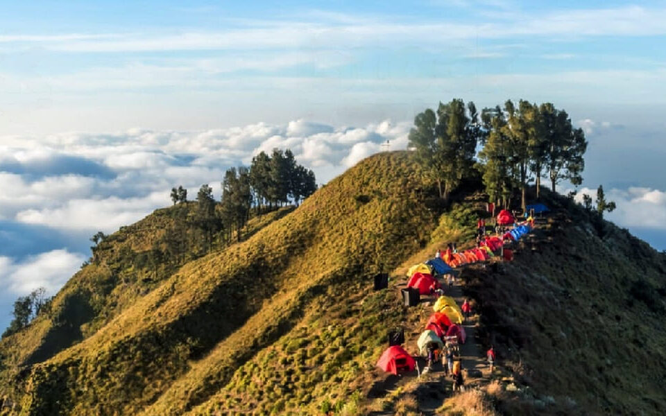 Pesona Wisata Alam Gunung Rinjani Lombok